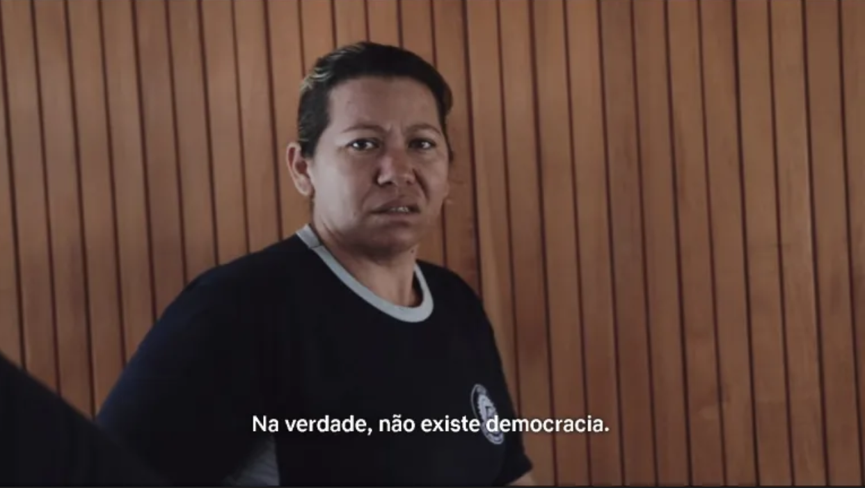 Democracia em Vertigem